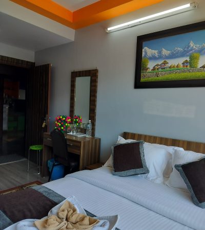 WhatsApp Image 2025-09-26 at 1.37.03 PM