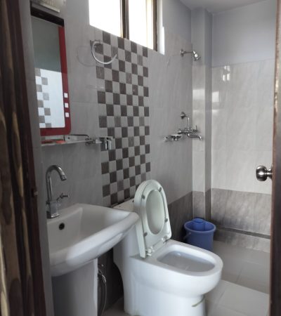 WhatsApp Image 2025-09-26 at 1.37.59 PM (1)