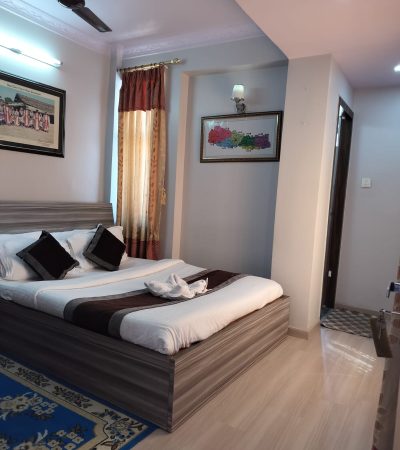 WhatsApp Image 2025-09-26 at 1.39.24 PM (1)